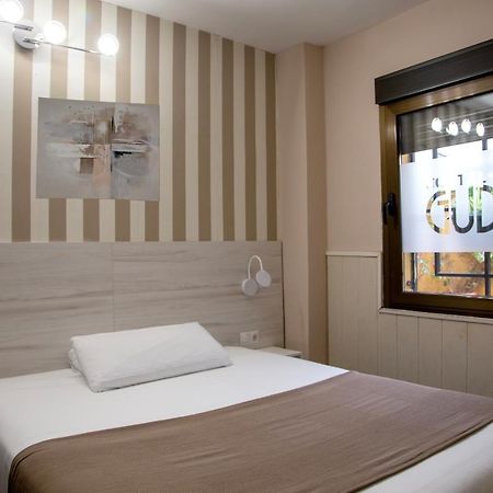 Hostal Gud Salamanca Dış mekan fotoğraf