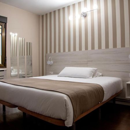 Hostal Gud Salamanca Dış mekan fotoğraf