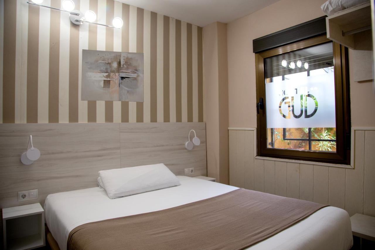 Hostal Gud Salamanca Dış mekan fotoğraf