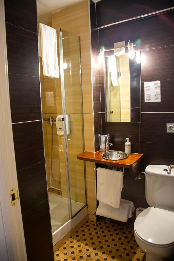 Hostal Gud Salamanca Dış mekan fotoğraf