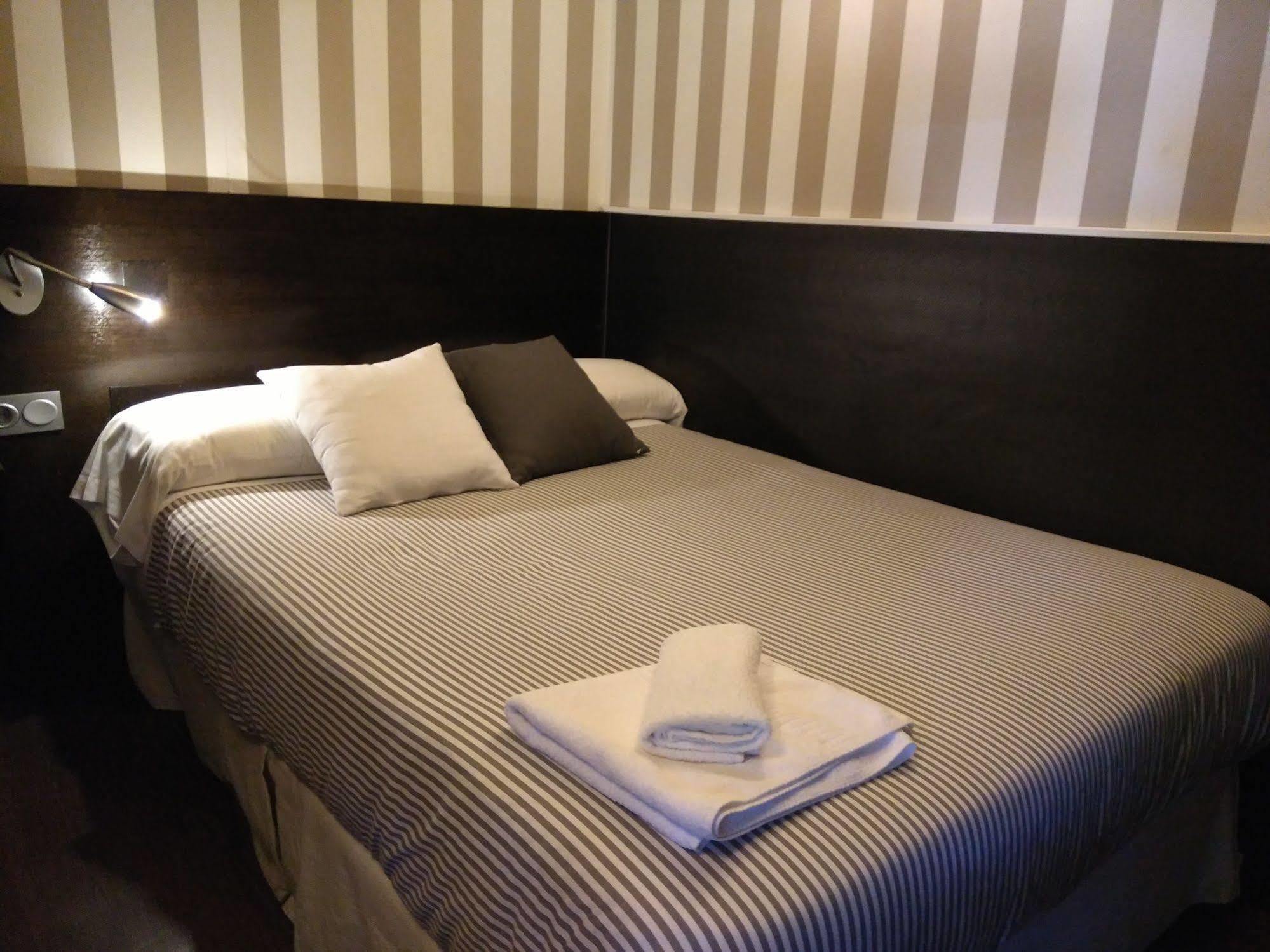 Hostal Gud Salamanca Dış mekan fotoğraf